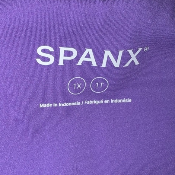 Spanx Booty Boost Leggings - Picture 4 of 5